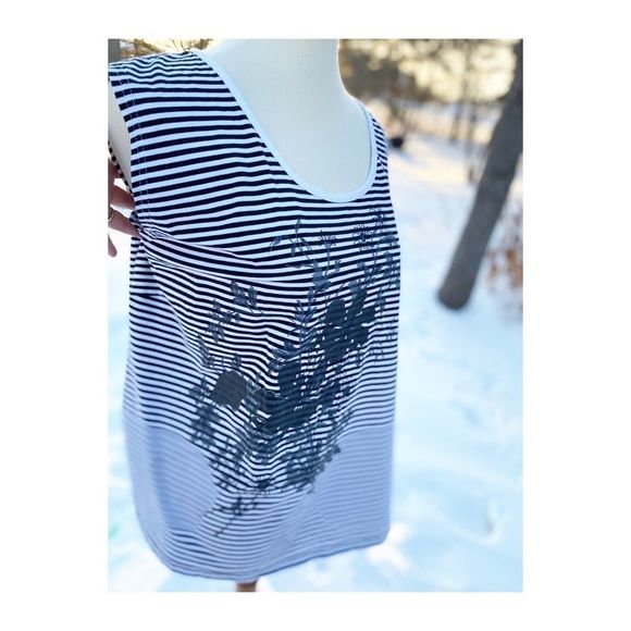 Mac and Jac Striped Floral Tank Top Casual Active - Picture 6 of 8